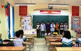 Vì sao hàng ngàn học sinh tại Mê Linh (Hà Nội) tiếp tục nghỉ học?