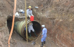 Vỡ đường ống nước sông Đà