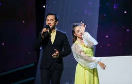 Mang bản hit từng sáng tác cho Đàm Vĩnh Hưng, bác sĩ Minh Đức khiến khán giả "lụi tim"