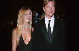 Brad Pitt tán tỉnh lại vợ cũ