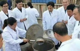 20 bác sĩ Trung Quốc bị điều tra vì bán “thức uống trường sinh”