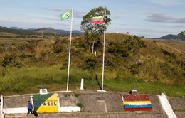 Venezuela chính thức đóng cửa biên giới với Brazil