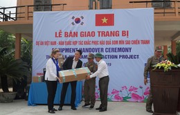 Bàn giao 200 máy dò bom mìn từ Dự án Việt Nam – Hàn Quốc hợp tác khắc phục hậu quả sau chiến tranh