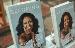 Hồi ký "Becoming" của Michelle Obama bán đươc 10 triệu bản trong vòng 5 tháng