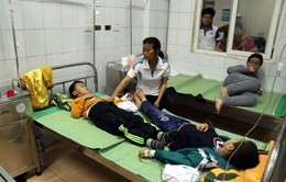 Hải Dương: Ăn nhầm bột thông bồn cầu, 46 học sinh tiểu học nhập viện