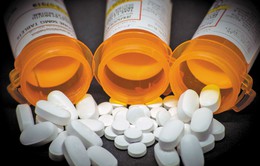 Mỹ buộc tội hàng chục bác sĩ kê đơn lạm dụng thuốc giảm đau gây nghiện