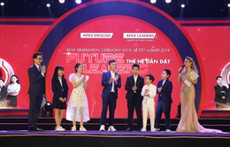 Cầu thủ Nguyễn Quang Hải truyền cảm hứng học tiếng Anh cho các em nhỏ