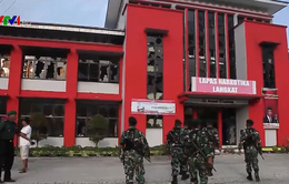 Indonesia truy tìm tù nhân vượt ngục