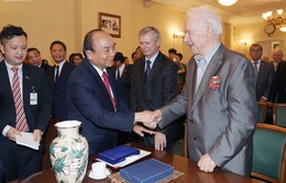 Thủ tướng Nguyễn Xuân Phúc gặp những người bạn Nga