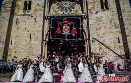 11 cặp đôi cưới tập thể ở Lisbon