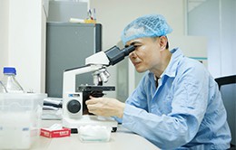 TS. Nguyễn Hòa Anh: Nhà khoa học tâm huyết với bào tử lợi khuẩn “Made in Vietnam”