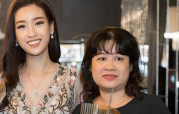 Hoa hậu Đỗ Mỹ Linh cùng mẹ đăng ký hiến tạng
