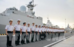 Tàu hộ vệ 016 Quang Trung thăm Nga