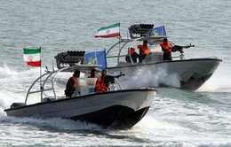 Iran bắt tàu dầu nước ngoài trên eo biển Hormuz