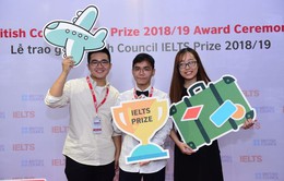 Ba thí sinh Việt Nam xuất sắc nhận Học bổng IELTS Prize