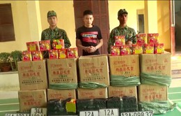 Lạng Sơn: Bắt xe mang biển kiểm soát giả vận chuyển 280 kg pháo