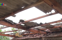 Ảnh hưởng hoàn lưu trước bão số 4: 41 nhà dân tại Hà Tĩnh bị tốc mái