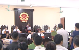 Hoãn tòa, triệu tập thêm 2 nhân chứng vụ án gian lận thi cử Hà Giang