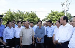 Thủ tướng Nguyễn Xuân Phúc kiểm tra tuyến cao tốc Trung Lương - Mỹ Thuận