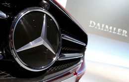 Daimler thu hồi hàng trăm nghìn xe Mercedes-Benz tại Mỹ do lỗi cửa mái