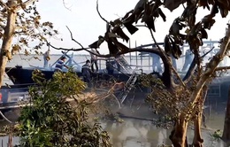 Tiền Giang: Cháy tàu du lịch, thiệt hại ước tính hàng tỷ đồng