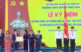 Kỷ niệm 100 năm trường Huỳnh Thúc Kháng, Nghệ An