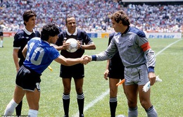 Cựu thủ môn Peter Shilton: Maradona vĩ đại nhưng không có tinh thần thể thao