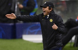 Inter Milan chia tay cúp châu Âu, Conte đổ lỗi trọng tài
