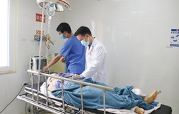 Cấp cứu 2 trường hợp bỏng, đa chấn thương vụ cháy xe ô tô ở Quảng Ninh