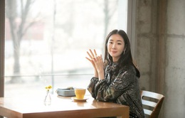 Bà bầu Choi Ji Won xuất hiện xinh đẹp trên phim trường "Hạ cánh nơi anh"