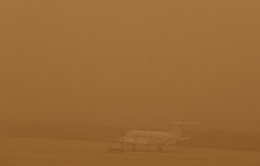 Tạm đóng cửa nhiều sân bay ở Canary, Tây Ban Nha do bão cát