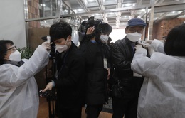 Số ca nhiễm COVID-19 ở Hàn Quốc tăng 600 người sau 1 đêm