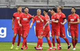 Schalke 04 0-3 Augsburg: Augsburg ngắt mạch trận không thắng