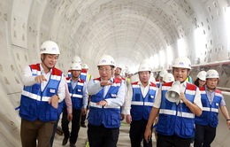 Phó Thủ tướng Phạm Bình Minh thị sát tuyến metro số 1 của TP.HCM