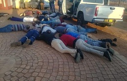 Bắt giữ con tin tại Nam Phi: 5 người thiệt mạng