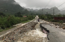 Mưa lớn gây sạt lở nhiều tuyến đường ở Lai Châu
