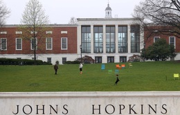 Đại học Johns Hopkins kiện chính sách mới của Mỹ đối với sinh viên quốc tế
