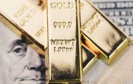 Giá vàng thế giới giảm mạnh chưa từng có trong 7 năm