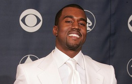 Kanye West vứt tượng vàng Grammy vào toilet