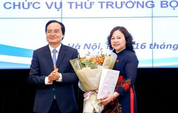 Trao quyết định bổ nhiệm tân Thứ trưởng Bộ Giáo dục và Đào tạo Ngô Thị Minh