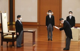 Tân Thủ tướng Yoshihide Suga tuyên thệ nhậm chức