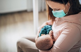 Nghiên cứu mới: Sữa mẹ hiệu quả trong ngăn ngừa SARS-CoV-2