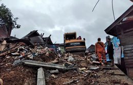 Số nạn nhân thiệt mạng do động đất tại Sulawesi tăng lên 42 người, Indonesia ra cảnh báo sóng thần