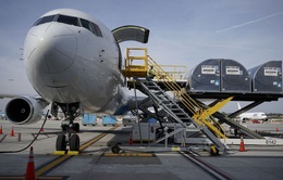 Amazon mua máy bay để tự vận chuyển hàng hoá