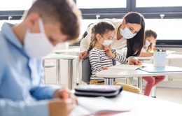 Thủ đô Mỹ mở cửa trường học an toàn, tiêm vaccine COVID-19 cho học sinh trong tháng 11