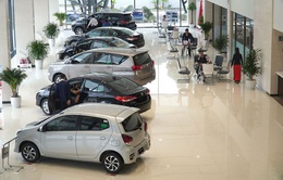 Lệ phí trước bạ ô tô có thể giảm từ 15/11, khách mua xe mang tâm lý chờ đợi