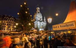 Nhiều bệnh viện quá tải vì COVID-19, Đức cân nhắc cấm mở hội chợ Giáng sinh