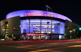 Sân nhà của Los Angeles Lakers sắp đổi tên