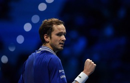 Daniil Medvedev tiến vào chung kết ATP Finals
