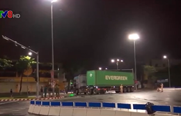 Đà Nẵng: Tai nạn giao thông giữa xe container và xe ô tô khách